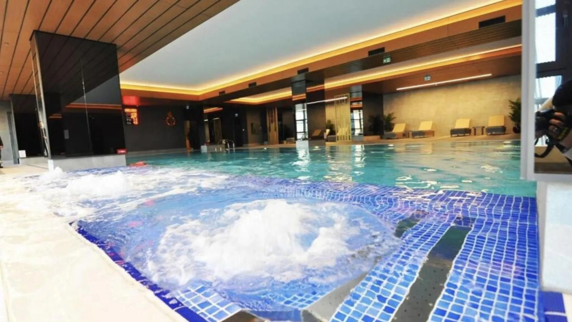 Beautiful Bright 2Bed - Parkingpoolterrace! #341 Apartment Istanbul